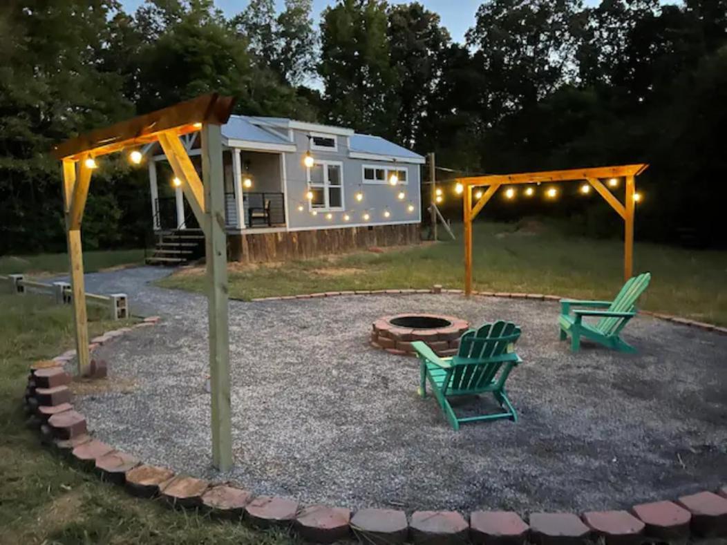 Charming Tiny Home! Close To Oxford, Sardis Lake, Safari Animal Zoo Esterno foto